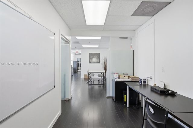 8527 Pines Blvd, Pembroke Pines, FL 33024