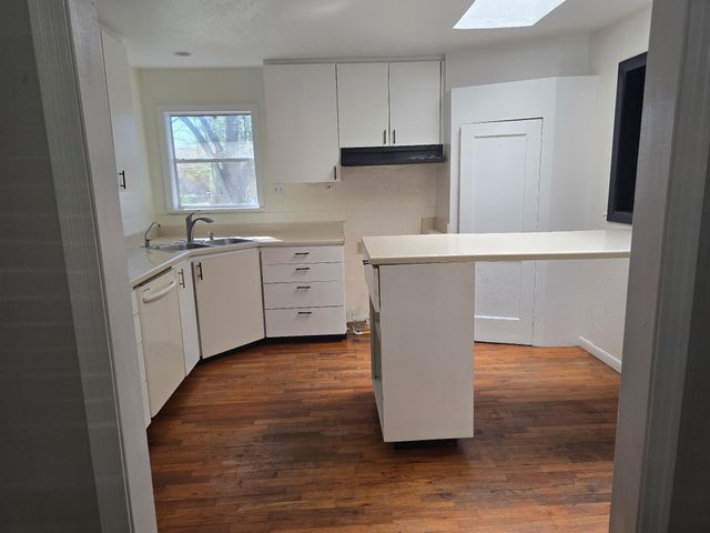 305 N 5th ST, Thorndale, TX 76577