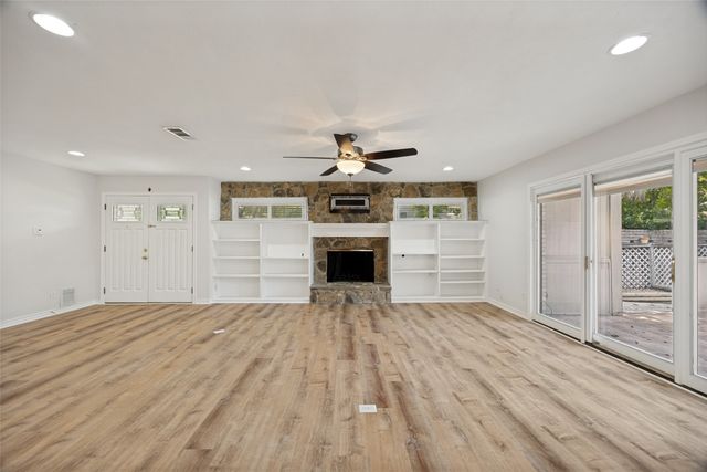 10404 Boedeker Street, Dallas, TX 75230