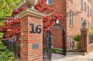 16 Chauncy Street 44, Cambridge, MA 02138