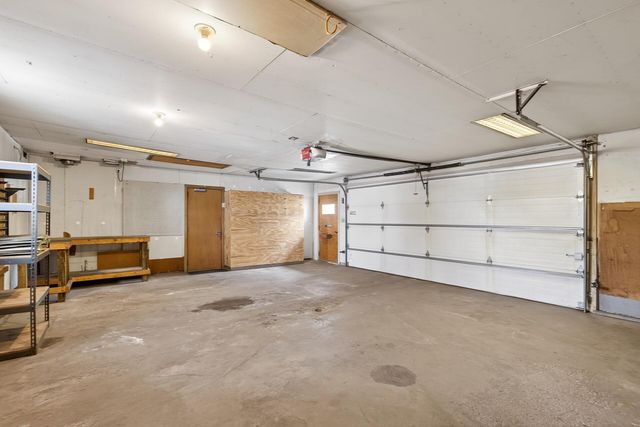 317 Snelling Avenue S, Saint Paul, MN 55105