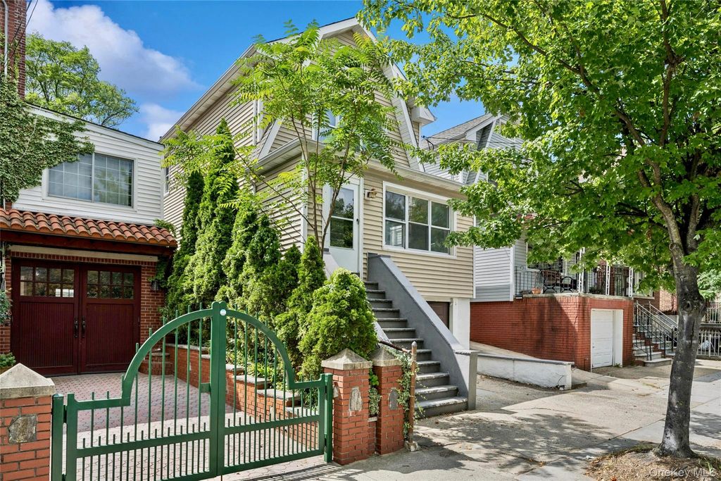 1631 Paulding Avenue, Bronx, NY 10462 — photo 4