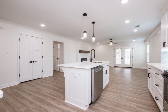 5504 Allen St, North Little Rock, AR 72118