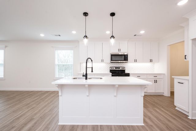 5504 Allen St, North Little Rock, AR 72118