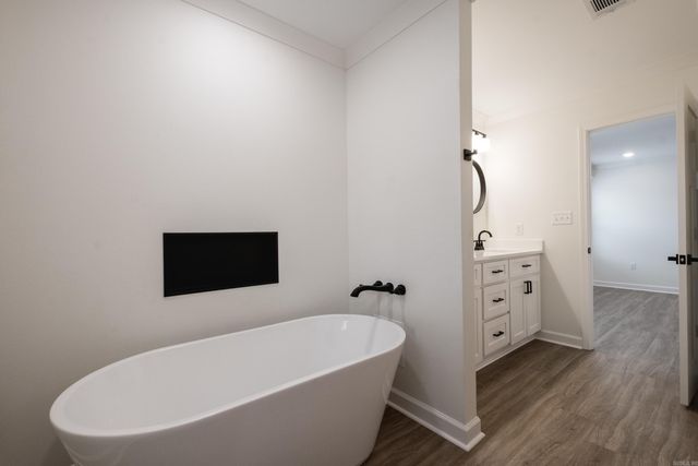 5504 Allen St, North Little Rock, AR 72118