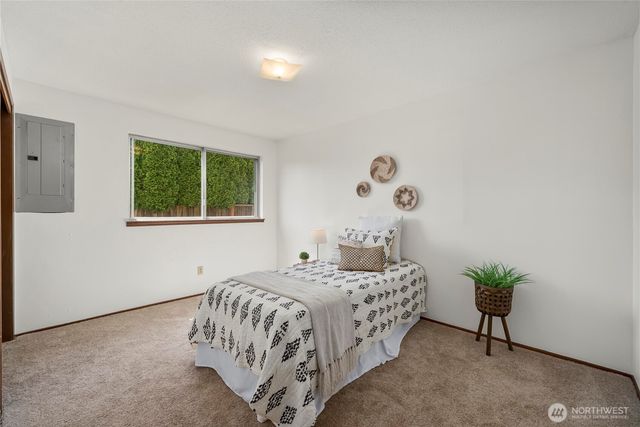 4933 30th Street NE, Tacoma, WA 98422