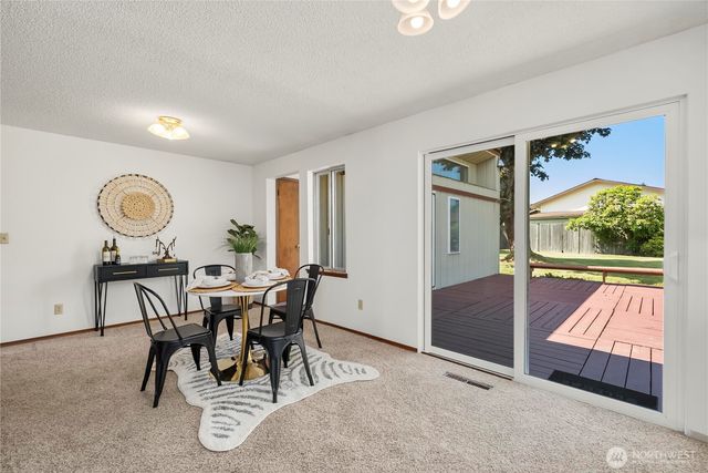 4933 30th Street NE, Tacoma, WA 98422