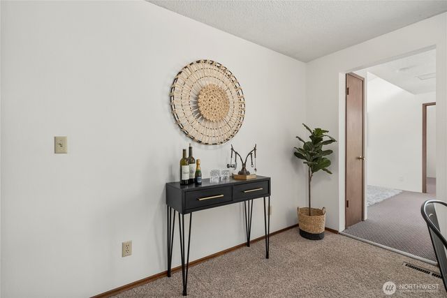 4933 30th Street NE, Tacoma, WA 98422