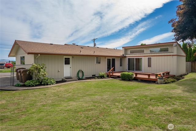 4933 30th Street NE, Tacoma, WA 98422