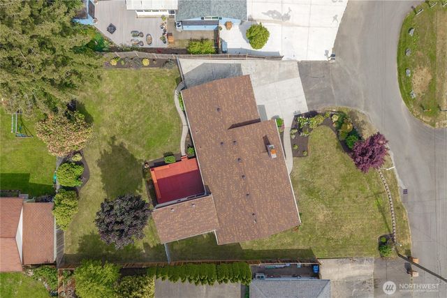 4933 30th Street NE, Tacoma, WA 98422