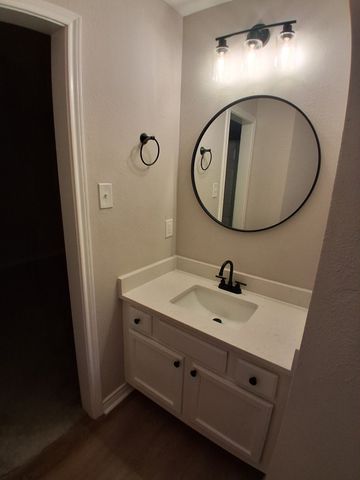 922 Binbrook Drive, Mesquite, TX 75149