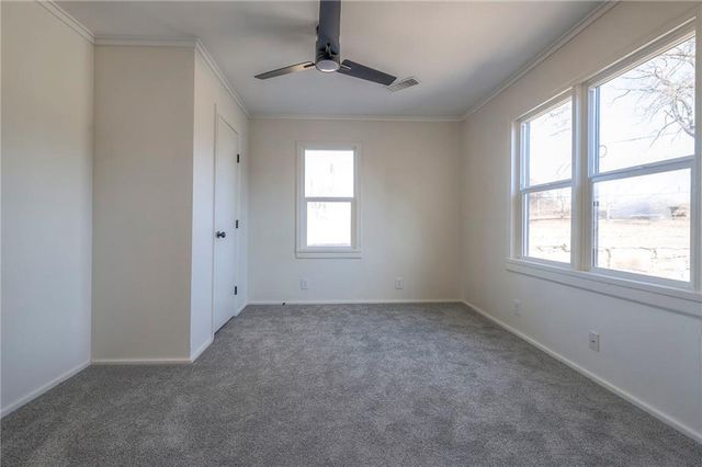 107 S Claremont Avenue, Independence, MO 64054