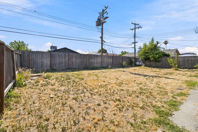 7759 Detroit Blvd, Sacramento, CA 95832