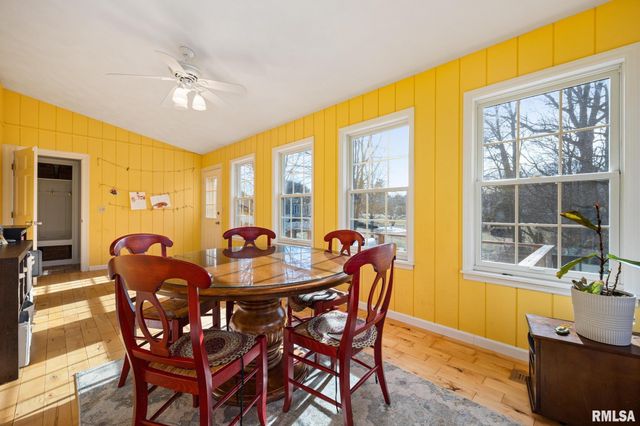 313 E WHITE OAK Court, East Peoria, IL 61611