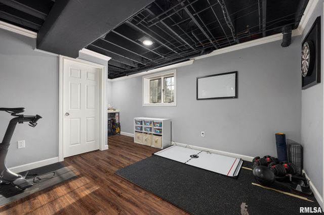 313 E WHITE OAK Court, East Peoria, IL 61611