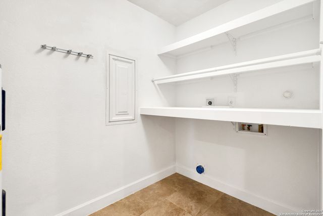 13219 Hopkins Glade, San Antonio, TX 78249