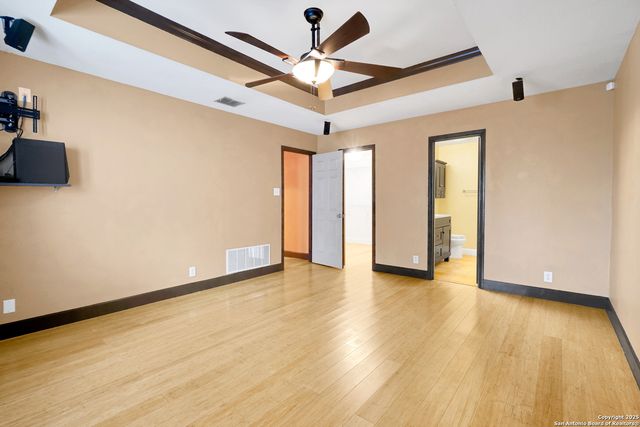 13219 Hopkins Glade, San Antonio, TX 78249