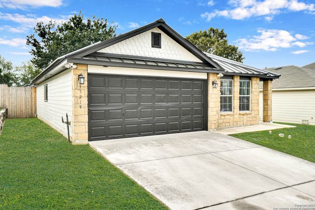 13219 Hopkins Glade, San Antonio, TX 78249