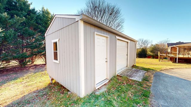 3960 Bow Street NE, Cleveland, TN 37312