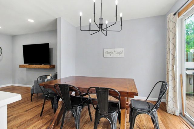 1221 Wines Drive, Ann Arbor, MI 48103