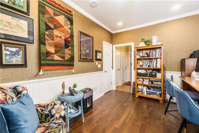 2819 Point Overlook, Gainesville, GA 30501