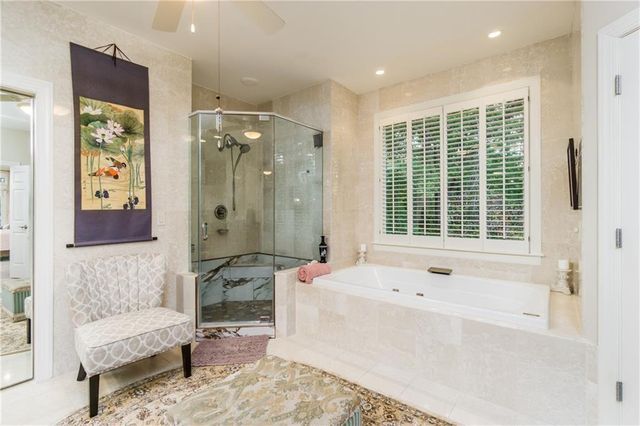 2819 Point Overlook, Gainesville, GA 30501