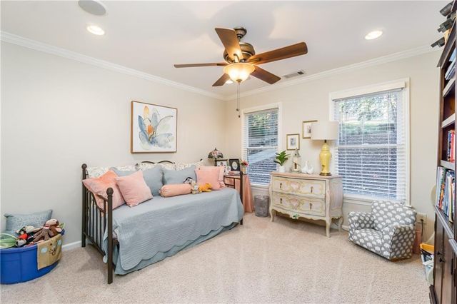 2819 Point Overlook, Gainesville, GA 30501