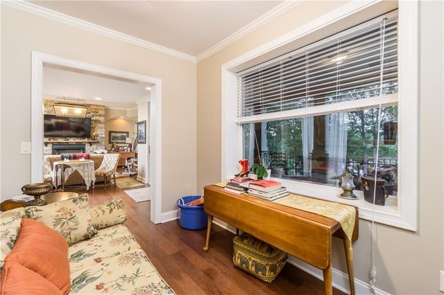 2819 Point Overlook, Gainesville, GA 30501