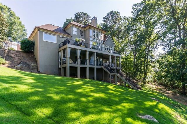 2819 Point Overlook, Gainesville, GA 30501