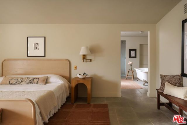 3627 Cody Road, Sherman Oaks, CA 91403