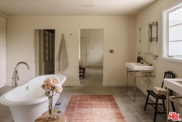 3627 Cody Road, Sherman Oaks, CA 91403