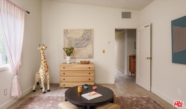 3627 Cody Road, Sherman Oaks, CA 91403