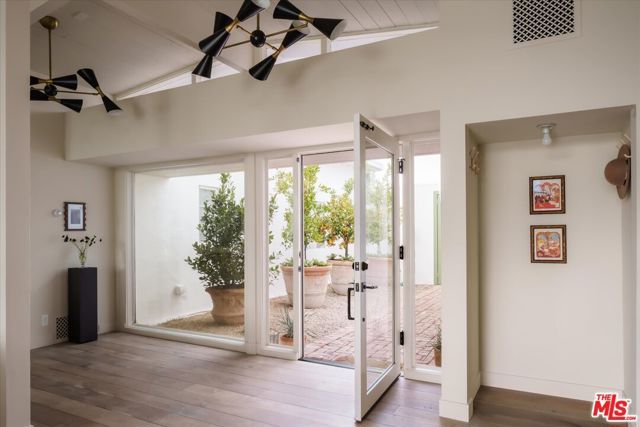 3627 Cody Road, Sherman Oaks, CA 91403