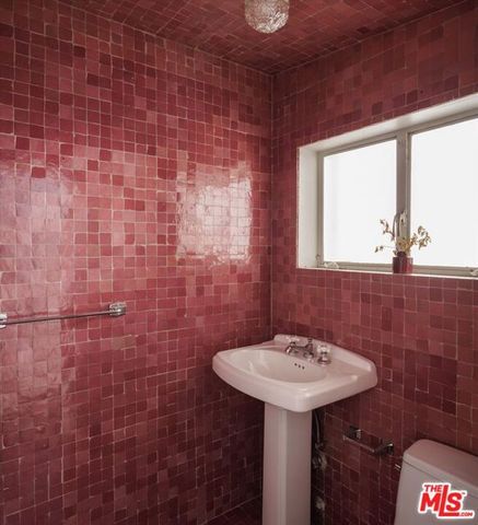 3627 Cody Road, Sherman Oaks, CA 91403