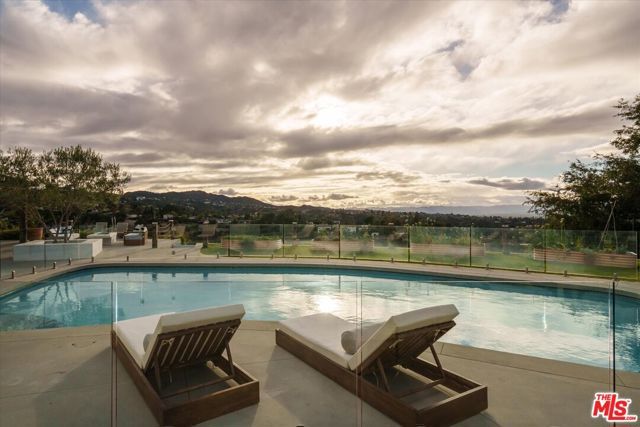 3627 Cody Road, Sherman Oaks, CA 91403