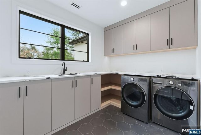 12 Irene Court, Demarest, NJ 07627