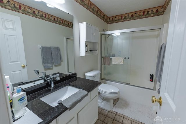 5685 Cottonwood Court, Dayton, OH 45424