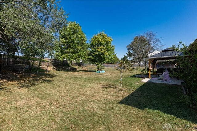 5685 Cottonwood Court, Dayton, OH 45424