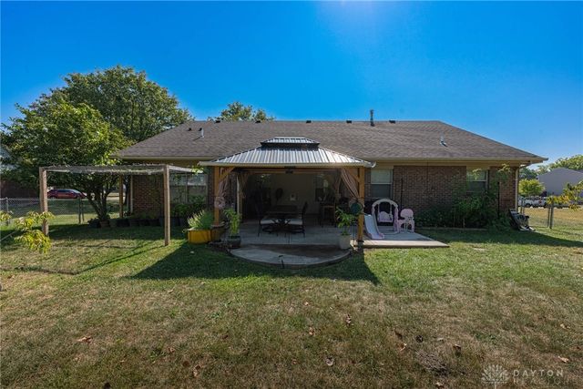 5685 Cottonwood Court, Dayton, OH 45424