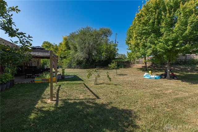 5685 Cottonwood Court, Dayton, OH 45424