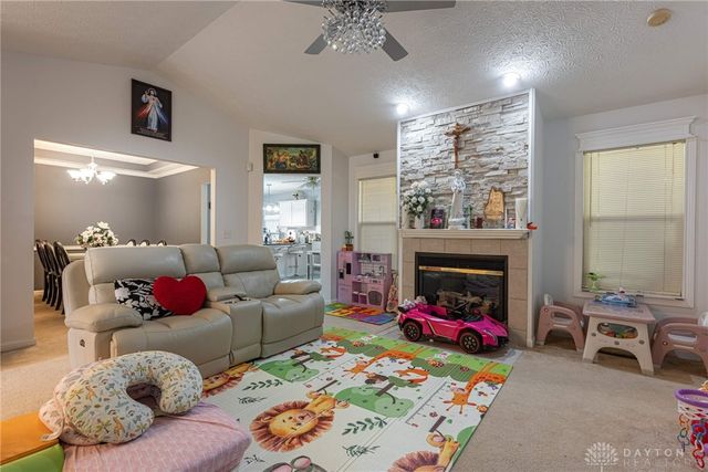 5685 Cottonwood Court, Dayton, OH 45424