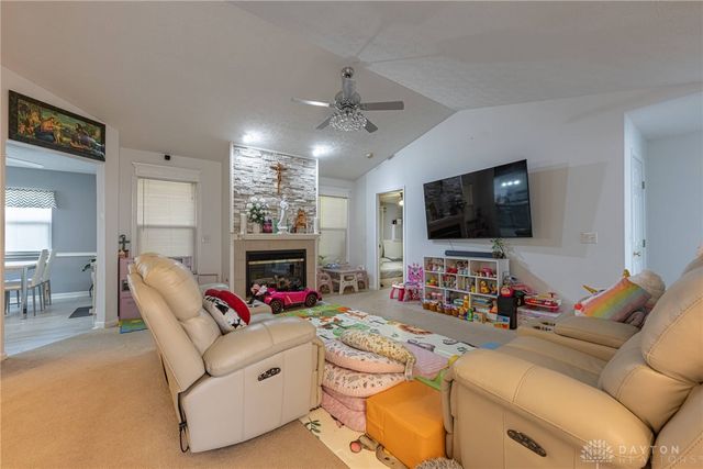 5685 Cottonwood Court, Dayton, OH 45424