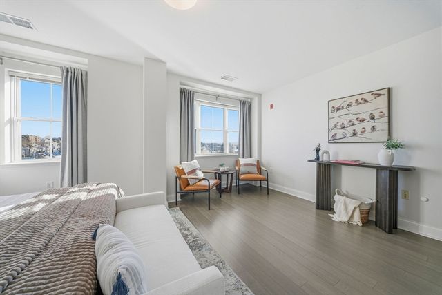 120 Wyllis Ave 401, Everett, MA 02149