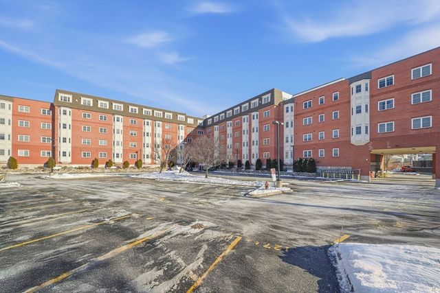 120 Wyllis Ave 401, Everett, MA 02149