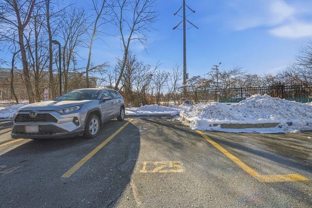 120 Wyllis Ave 401, Everett, MA 02149