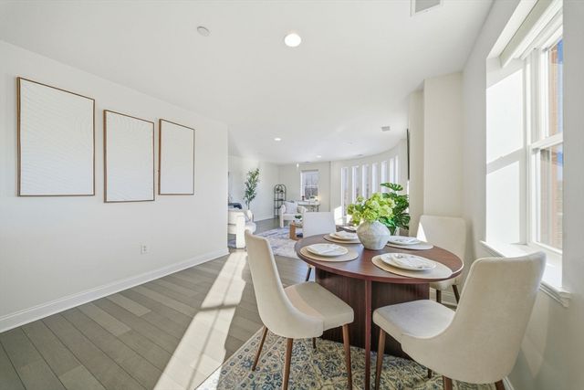 120 Wyllis Ave 401, Everett, MA 02149