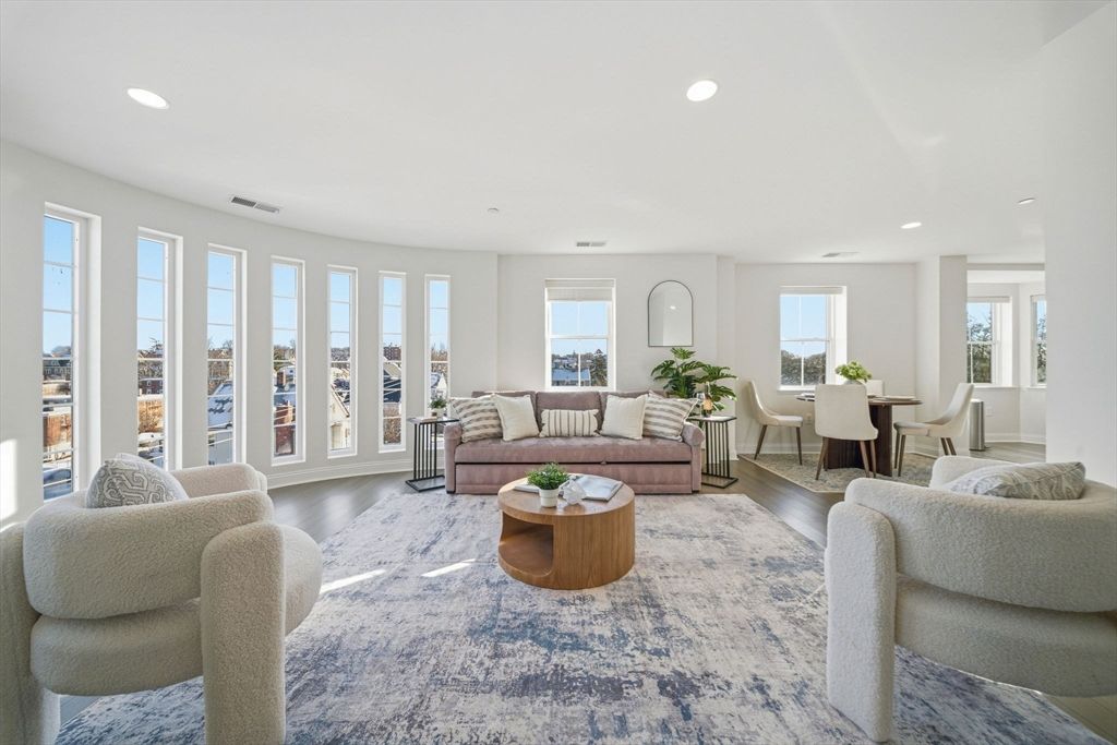 120 Wyllis Ave 401, Everett, MA 02149