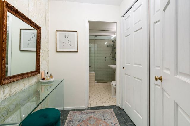 2909 N Sheridan Road 1104, Chicago, IL 60657