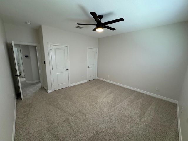 22 W Oaks Drive, Pasadena, TX 77058