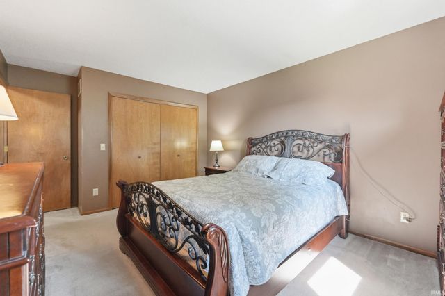 5310 Whitewater Pass, Fort Wayne, IN 46825